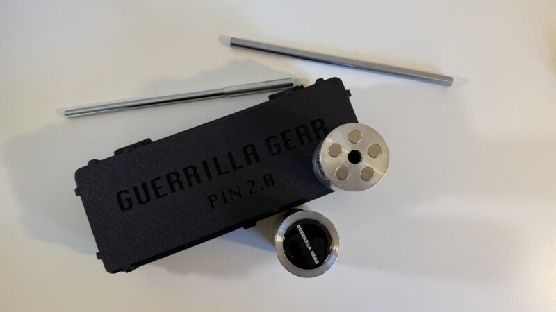 Pin 2.0